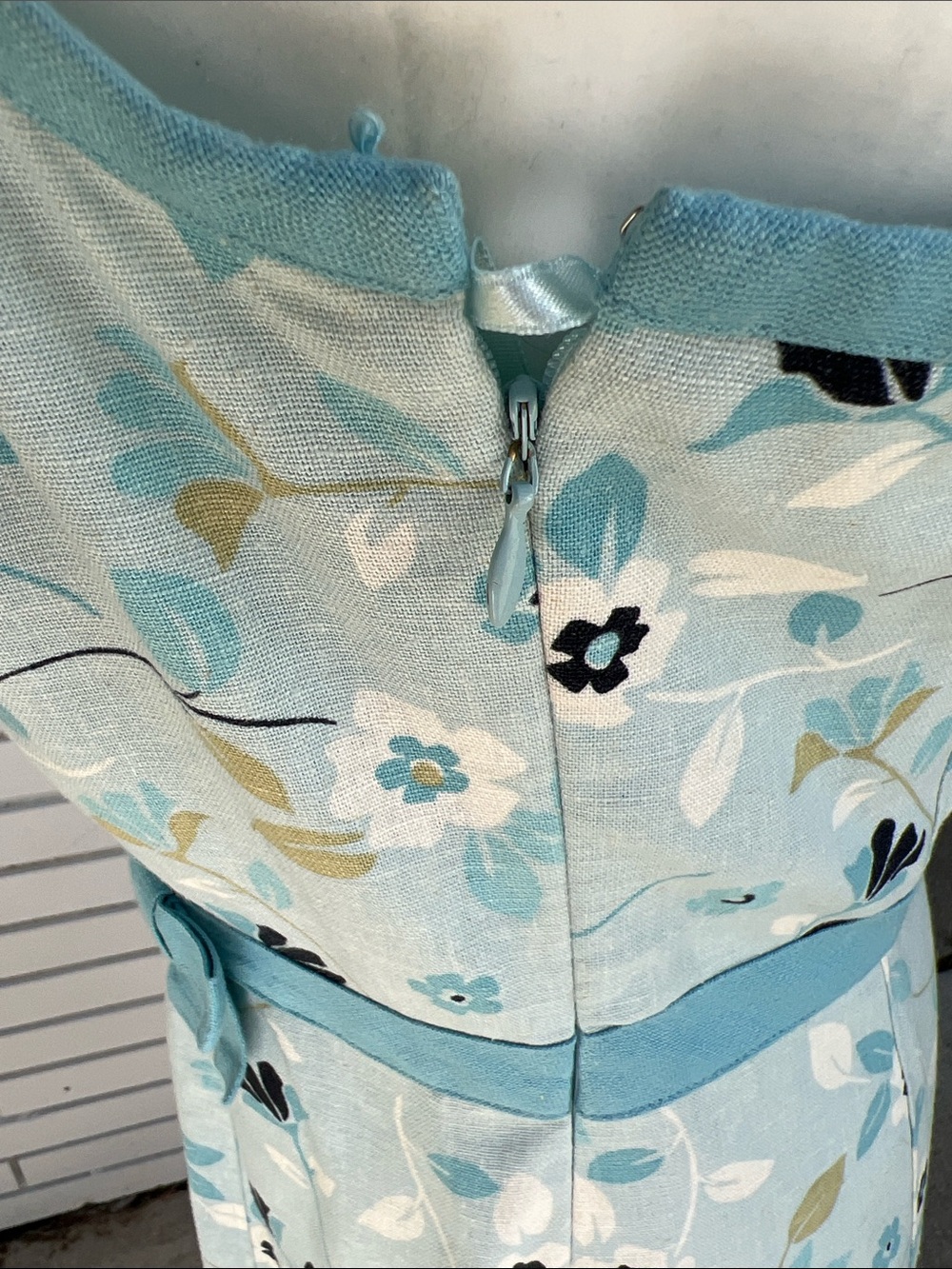 LOFT Light Blue Floral Linen-Blend A-Line Dress sz 6 - Picture 8 of 8